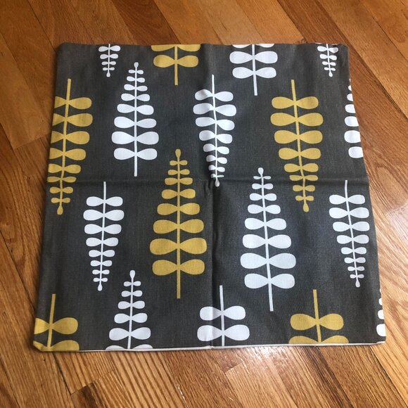 Brand New Pillow Cover - Picture 1 of 1